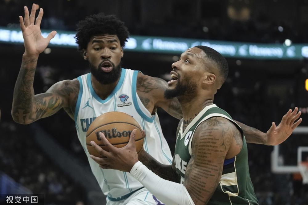 克洛普飞抵 克洛普飞抵